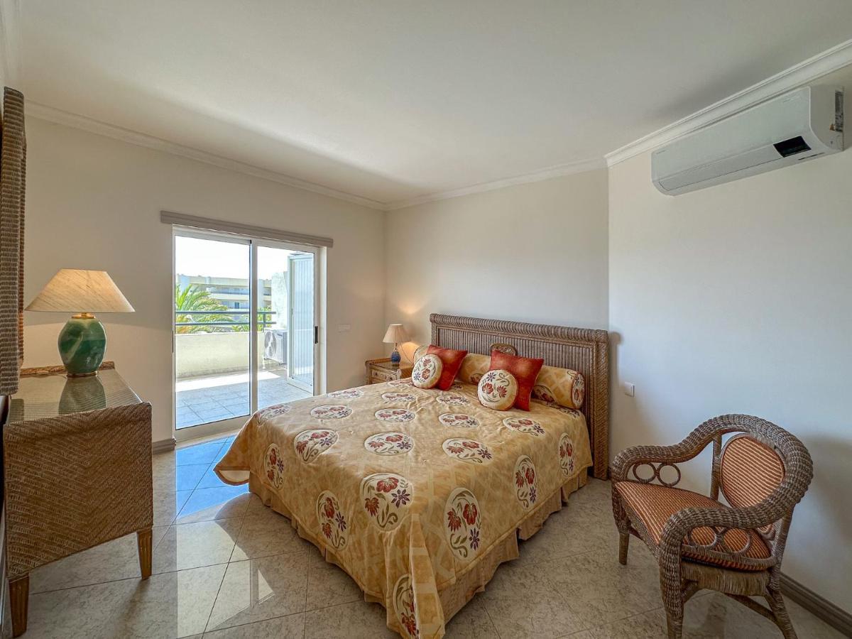 Luxury Apart Wstunning Sea Views, Walk Beach อัลบูเฟรา ภายนอก รูปภาพ