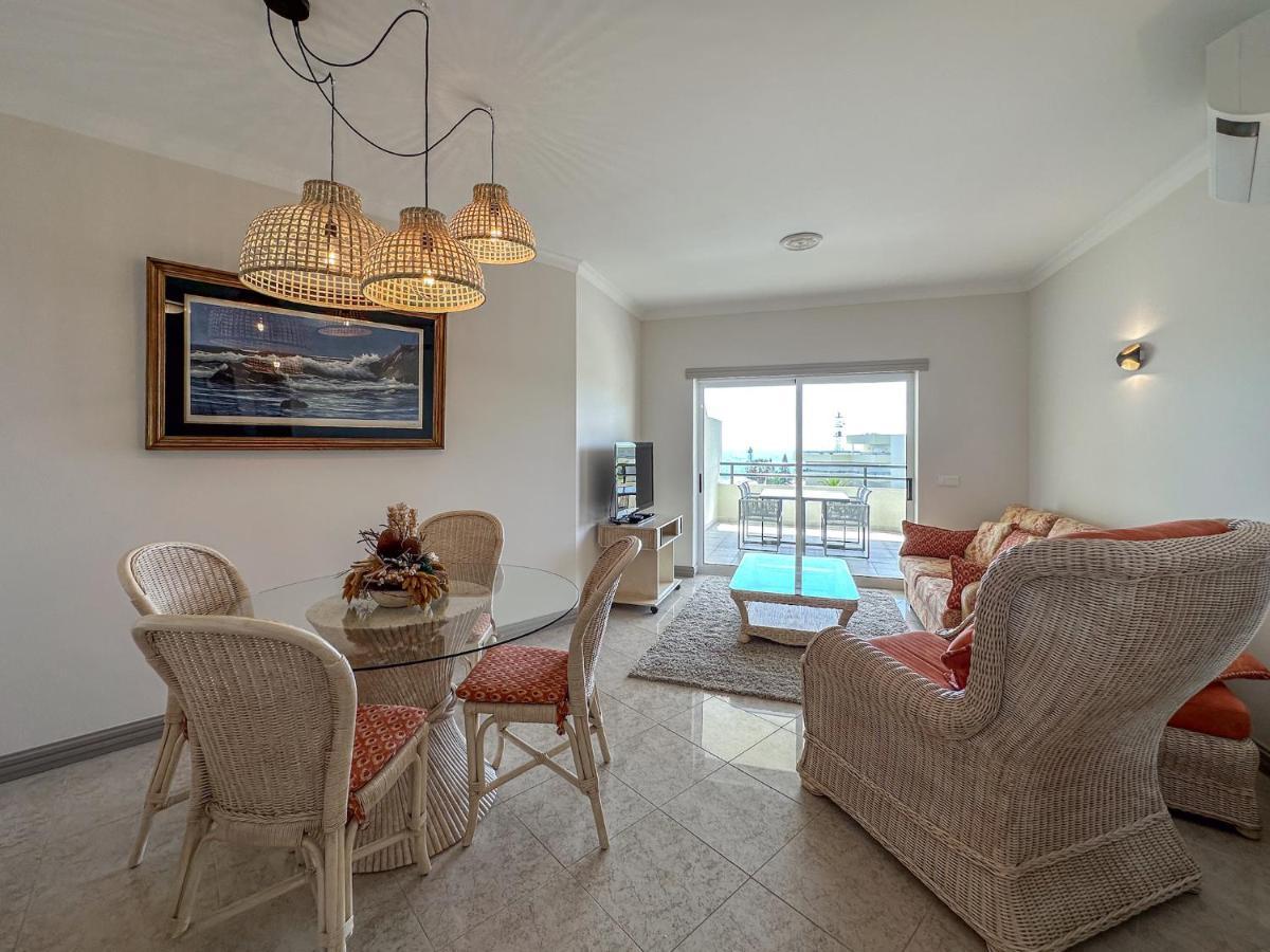Luxury Apart Wstunning Sea Views, Walk Beach อัลบูเฟรา ภายนอก รูปภาพ
